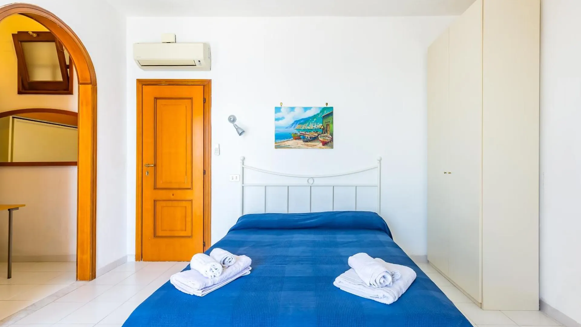 Blue Residence Amalfi 0*,  Italy